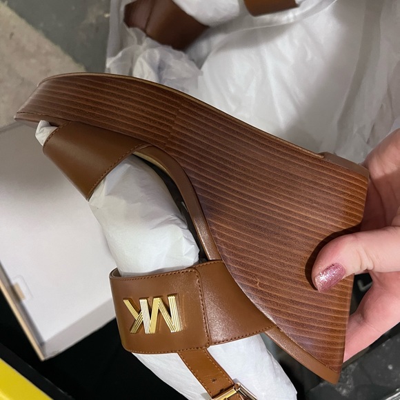 Michael kors - Picture 2 of 5